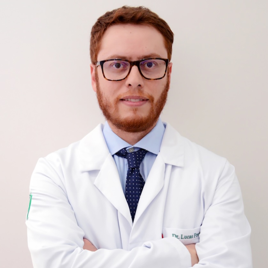 Dr. Lucas Freire