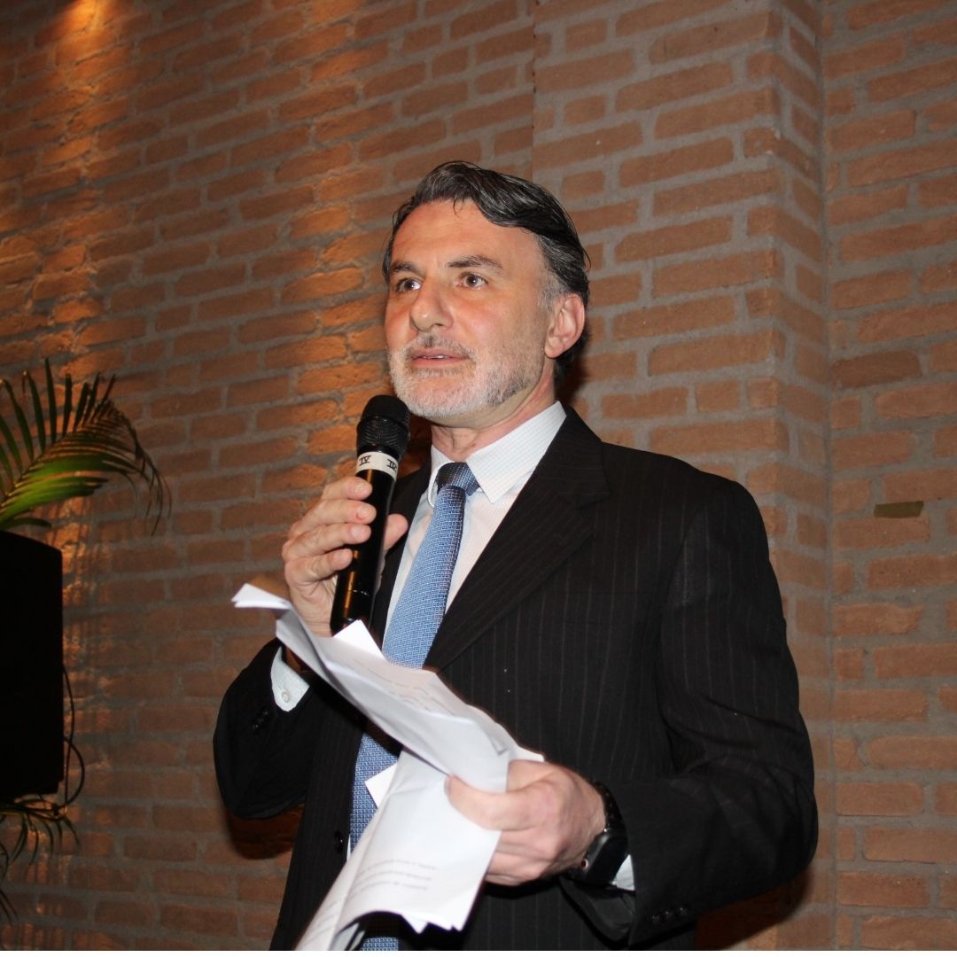 Dr. Antonio Eduardo Zerati