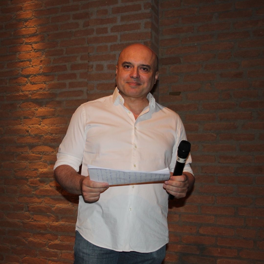 Dr. Carlos Eduardo Varela Jardim